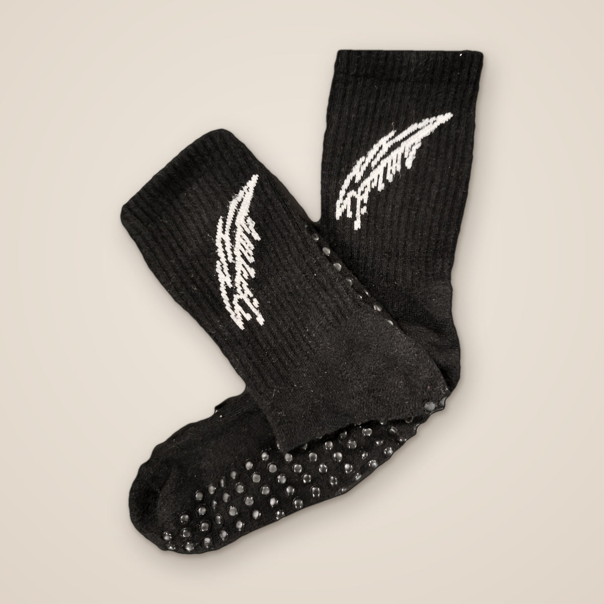 GASH ANCHOR Socks - Black / White
